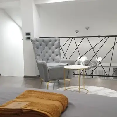 Central Maisonette