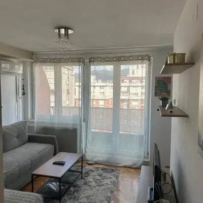 Apartman Nira