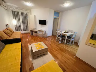 a living room with a couch and a table at Apartman Stefan in Banja Luka