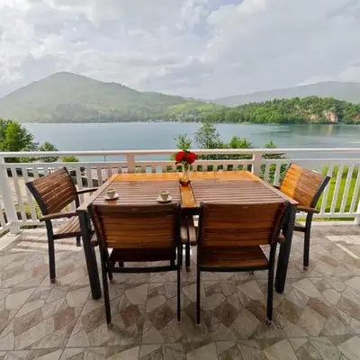 Villa Pliva Lake