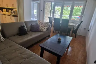 a living room with a couch and a table at Apartman Nataša BL 2 in Banja Luka