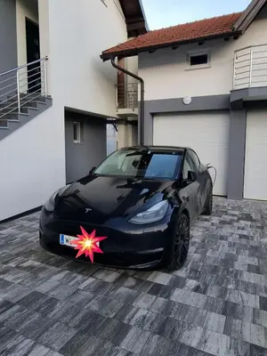 a black car with a star on the back at Apartmаn Avram ll in Kotor-Varoš