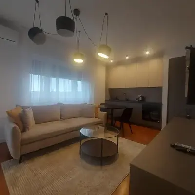 BL Lux