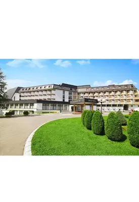 a rendering of a building with a lawn and bushes at Stan na dan Miki -M Teslic in Teslić