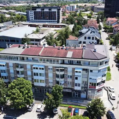 an overhead view of a building in a city at Apartman Magija in Banja Luka