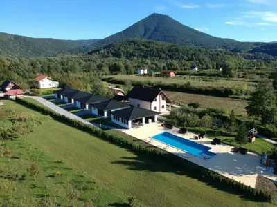 an aerial view of a villa with a swimming pool at Arena 2 in Ripač