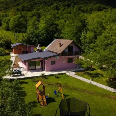 Villa Ella