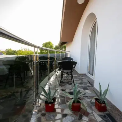 Apartmani Božur