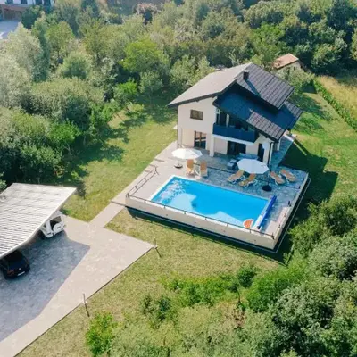Velvet House Lohovo
