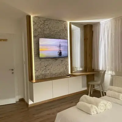 ALTI Modern & Comfort Apartment - Free Garage Parking