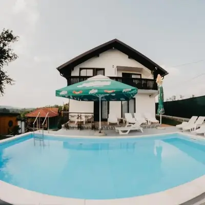 Djedovo ognjište 2