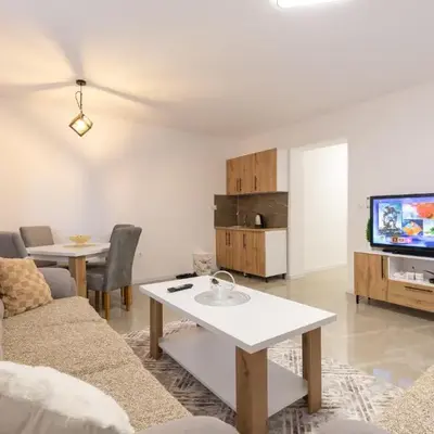 NolE Apartments