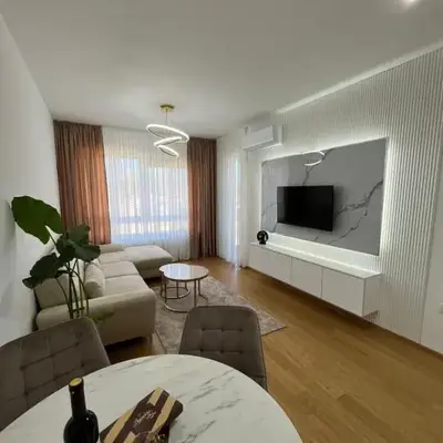 Gold Panorama Apartment 27