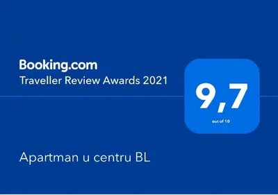 a blue box with the number on it at Apartman Penthaus u strogom centru Banja Luke in Banja Luka