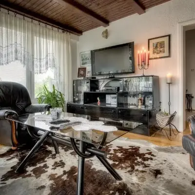 Mott Residence