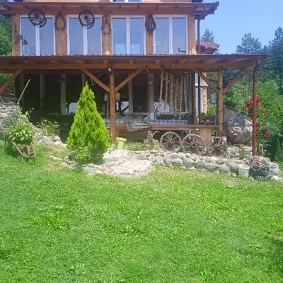 Spacious and Charming House in Vozuća with Large Garden