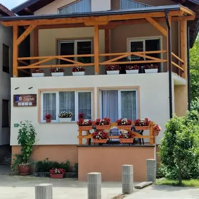 Studio Apartman SAJRA