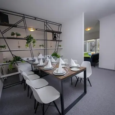 Penthouse Park