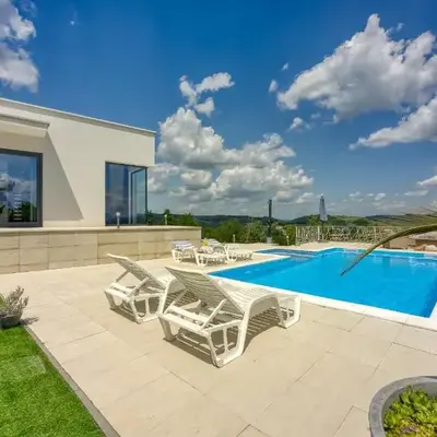 Villa Hill with Private Pool