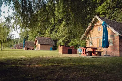Gallery image of Laguna Club Lake Resort in Donji Žabar