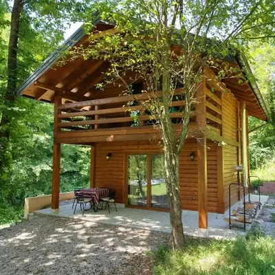 Kuća u šumi - Forest house near National park Una - Air Spa Lohovo