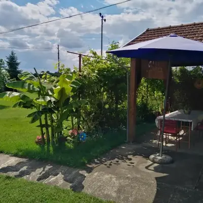 Blossom Cottage - ''Green Tourism''