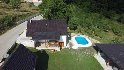 an overhead view of a house with a swimming pool at Kuća za odmor Ravančić in Sopot