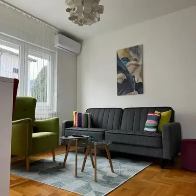 Apartman Green City with garage